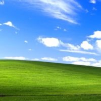 Bliss photograph - Windows XP wallpaper